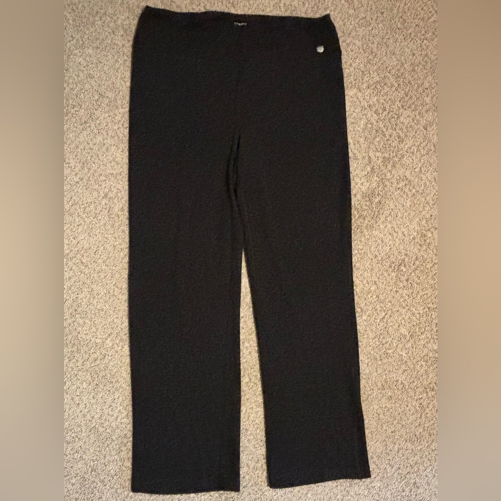 Jones New York (sports) size XL black pants.
